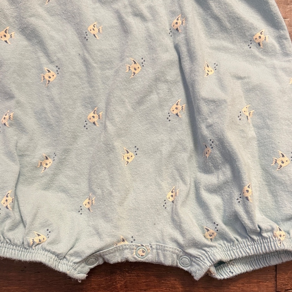 Carter's 12 Mo Rompers - Picture 6 of 6